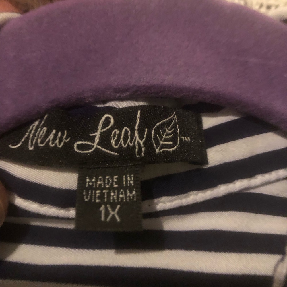 Women’s button down - Picture 3 of 3